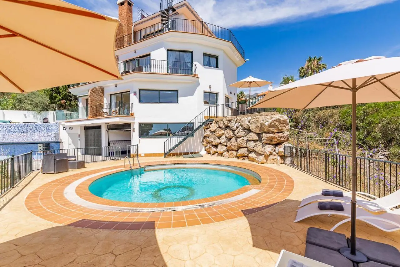 Tranquil 2 Bed Villa With Private Pool + Sea View! Benalmádena