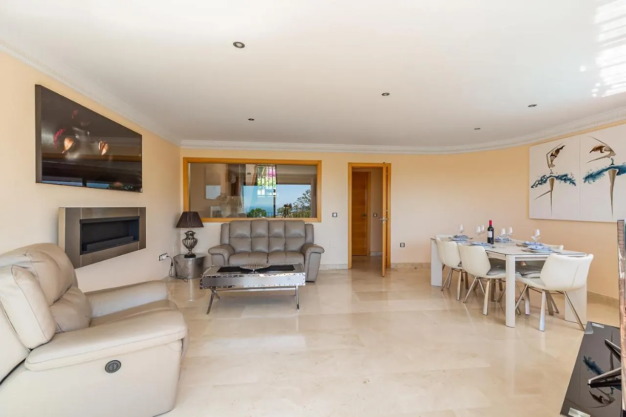 Tranquil 2 Bed Villa With Private Pool + Sea View! Benalmádena Espanha