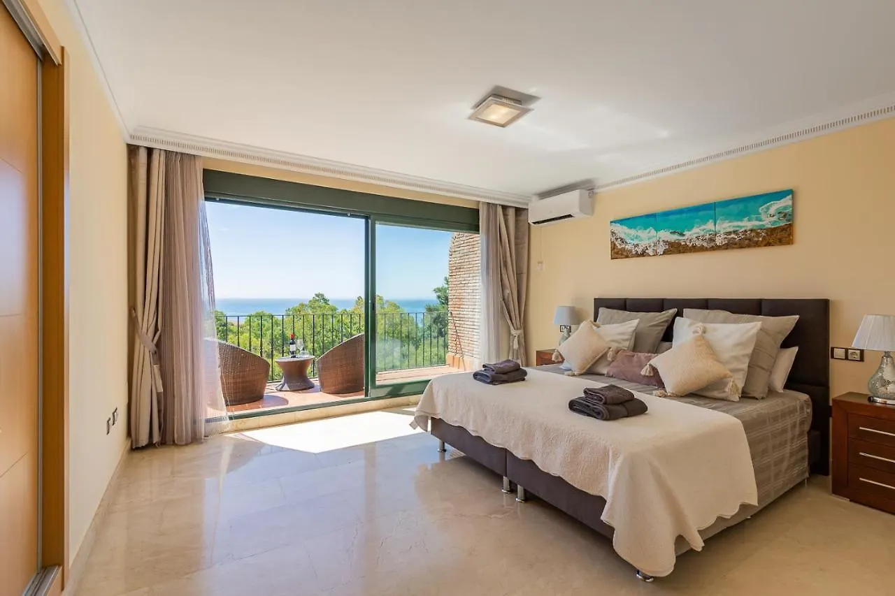 Tranquil 2 Bed Villa With Private Pool + Sea View! Benalmádena 0*,