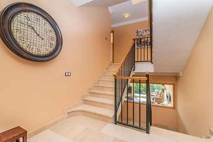 Tranquil 2 Bed Villa With Private Pool + Sea View! بينالماذينا إسبانيا